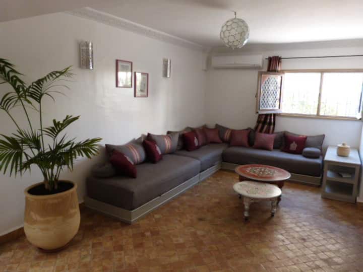 Nice house with a riad center Agadir