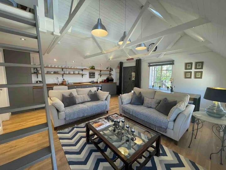 The Coach House Apartment - Dorset