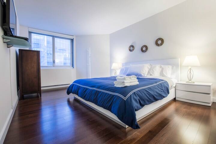 Luxury 3BR 2BTH in Murray Hill gallery image 5
