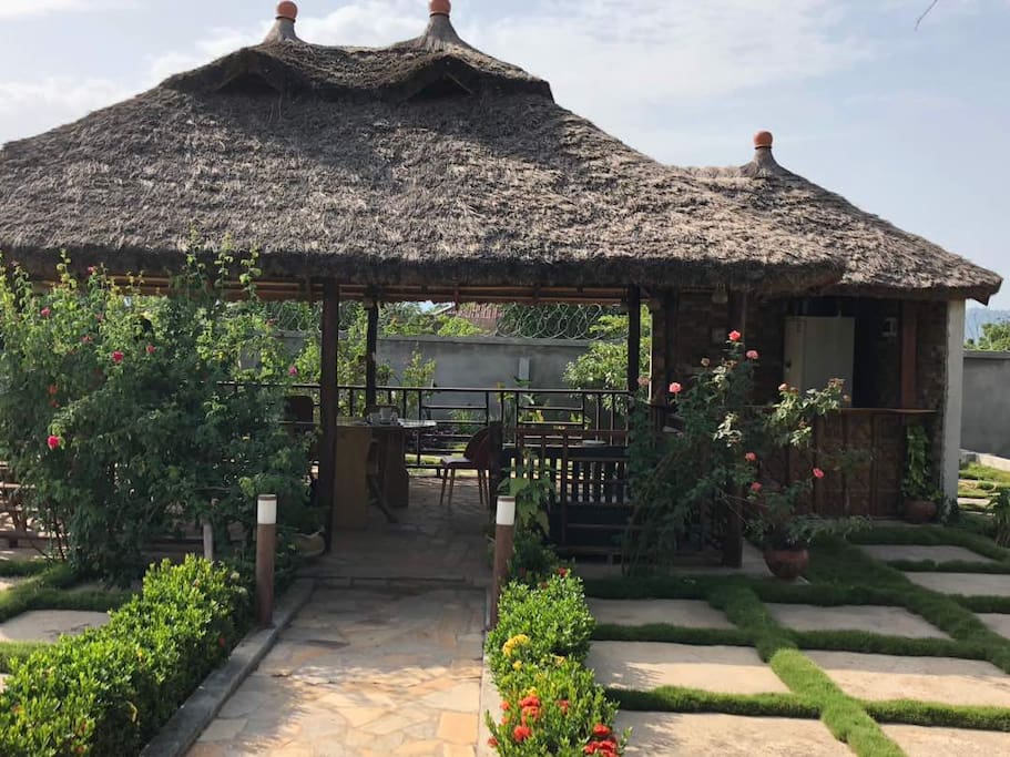 Summer hut