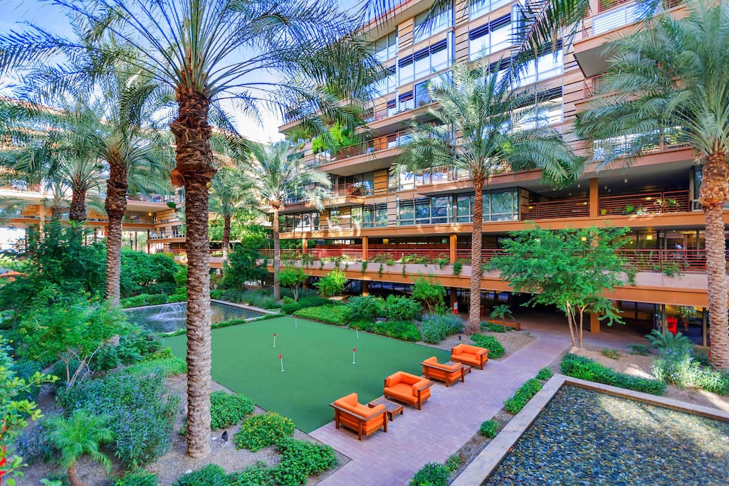 Courtyard with Putting Green