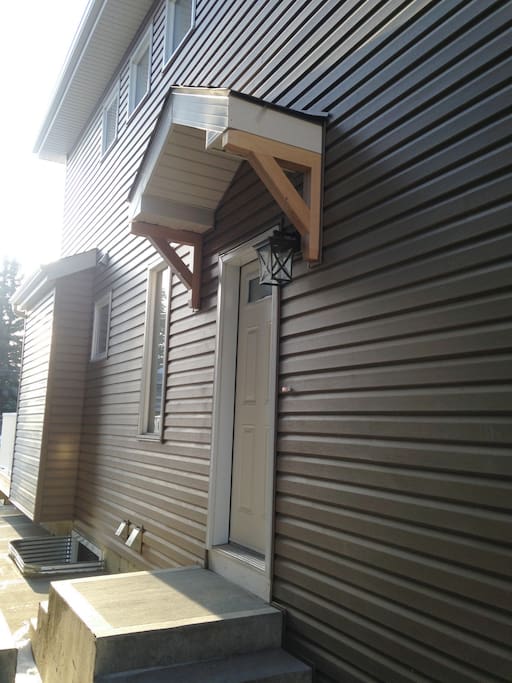 Private Entrance