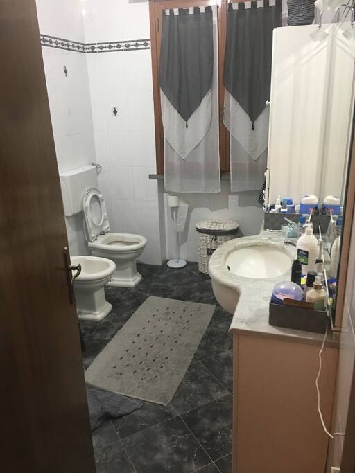 Bagno situato al 1°Piano