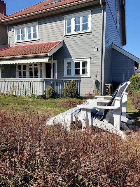Cozy apartment with sunny terrace!