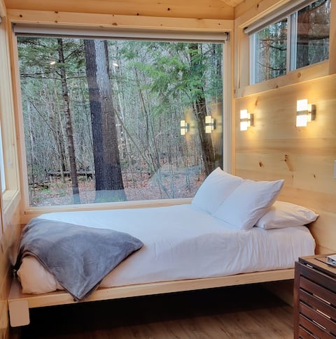 Trailside Stays - Tiny House in the Woods-Blue Jay