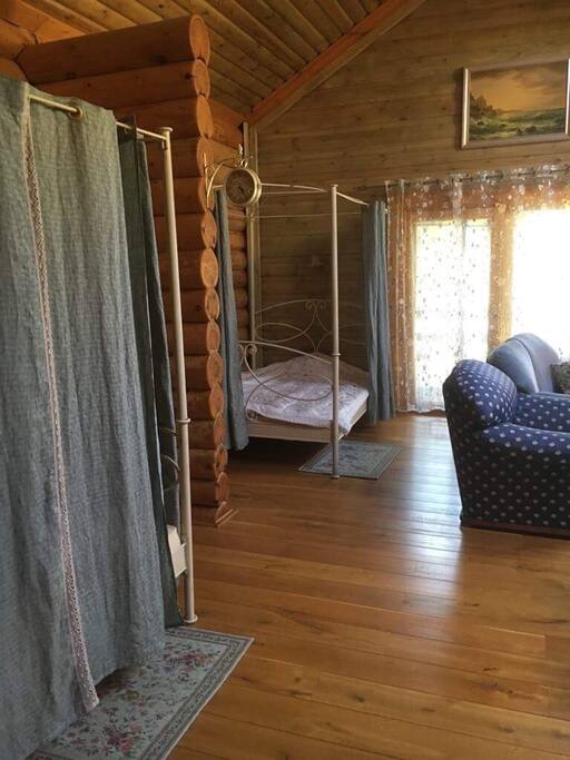 2 floor living room