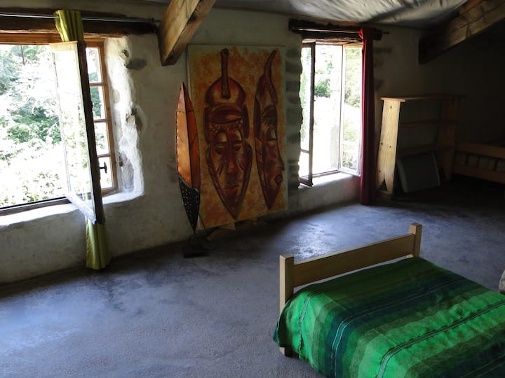 Le dortoir, vue sur la forêt