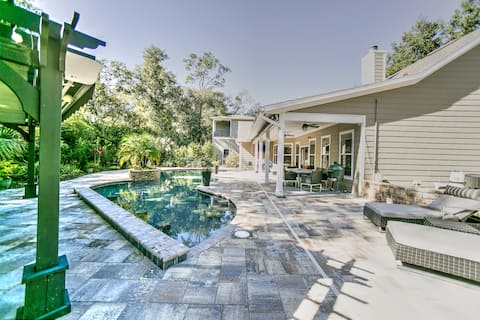 The Watering Hole 6 Bedrooms 4 bathrooms sleeps14