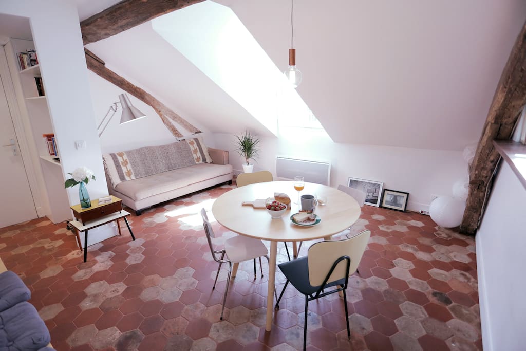 Enjoy a large & luminous open space with lots of character.