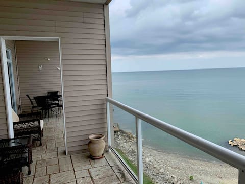 Lake Dream Penthouse 4B/2.5B Beach & Pool 5* GOTL