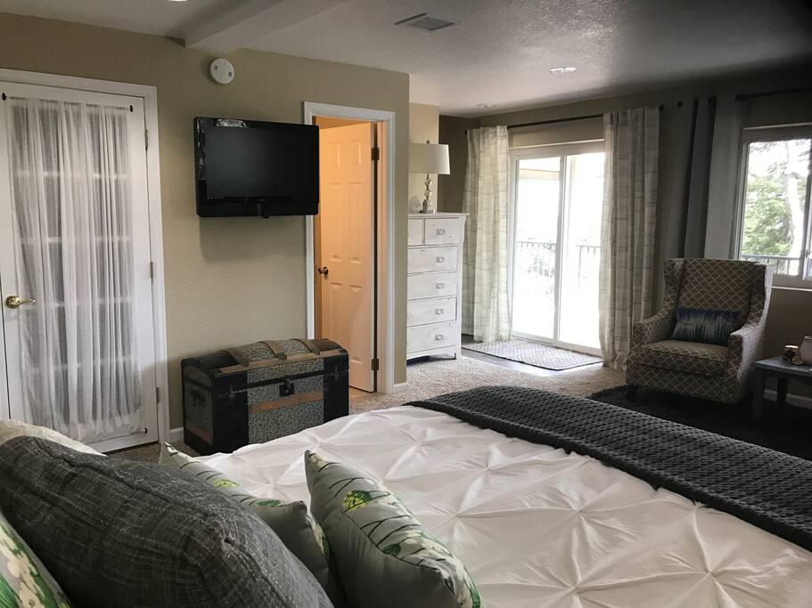 The room includes 1 queen bed and available queen air mattress (plenty of room for it).