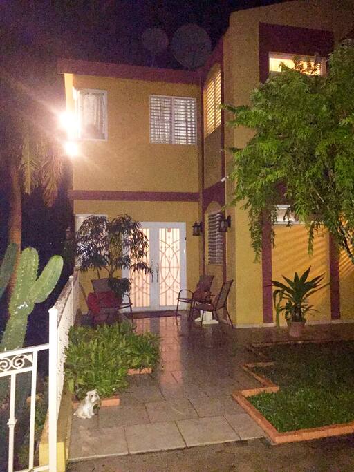 Entrance to Hacienda Ava Sabanera