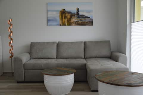 Popular Airbnb listing: Vacation home Kleine Auszeit, Graal-Müritz in Gelbensande