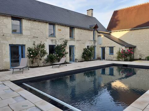 Set of 2 cottages