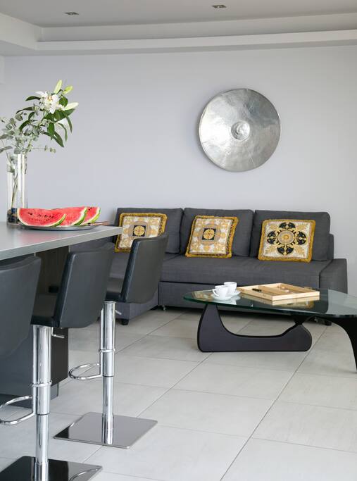Upmarket furnishings and appliances