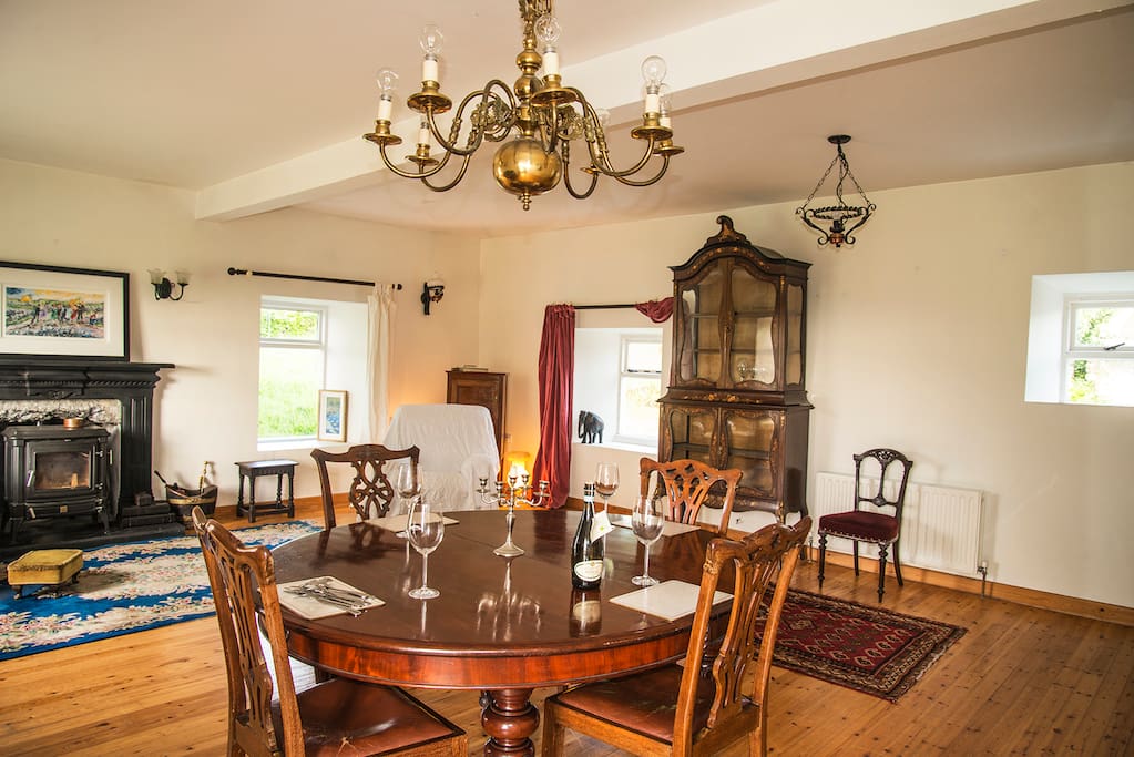 Sitting room and Dining room