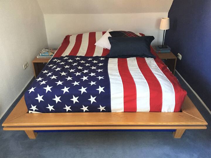 Dvojlôžko 140 široké na poschodí