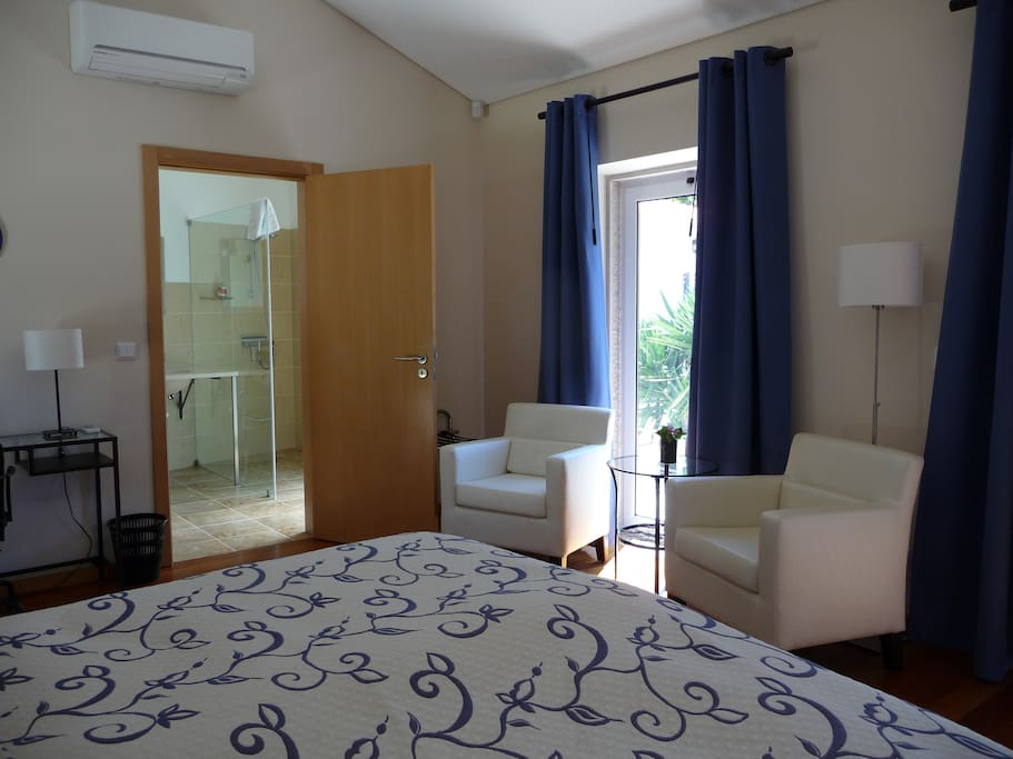 Room Mira (2) 19m²