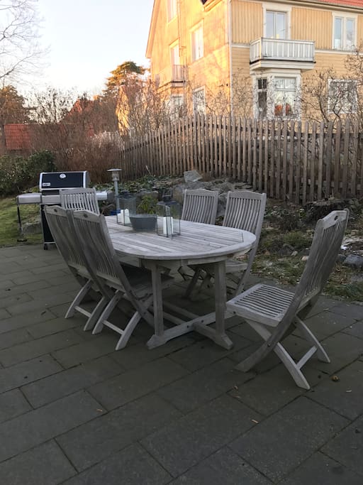 Outside sitting area with grill