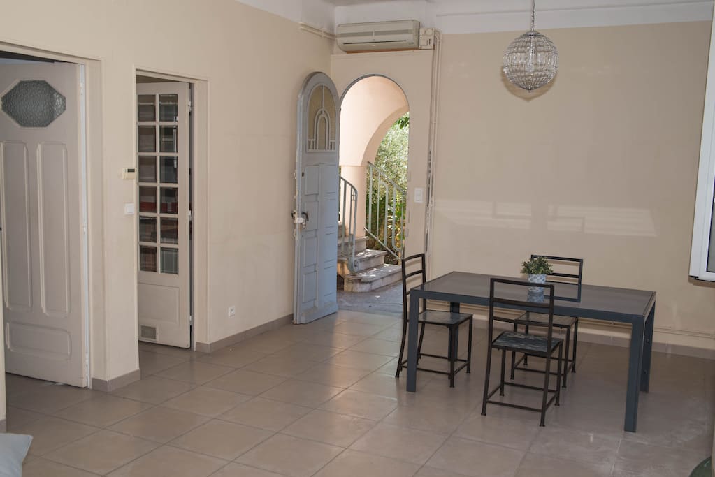 Entrée - Salle à manger