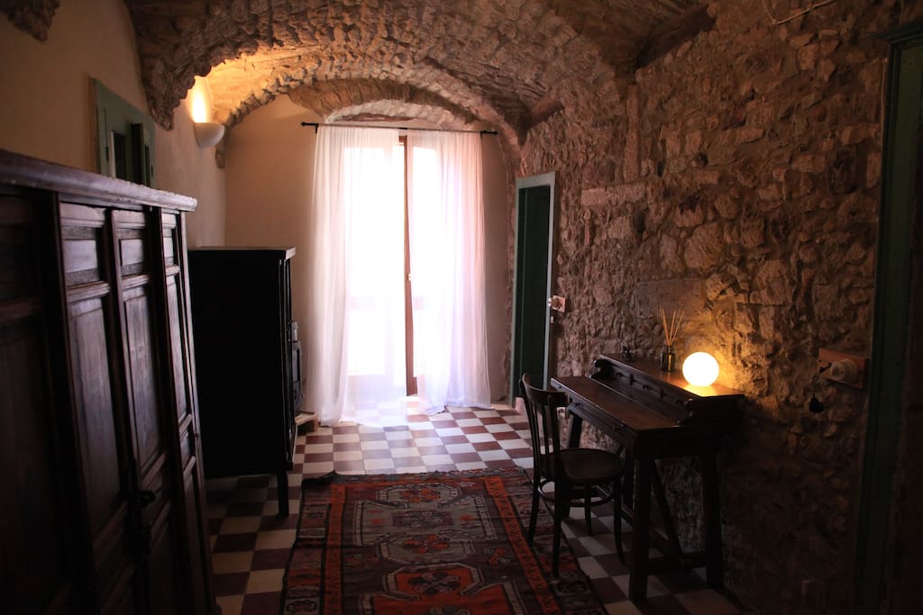 1st Floor Reception Room