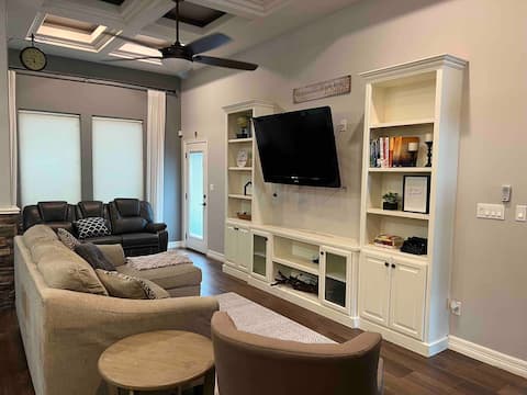 *Casa Camila 3BD/2BA*