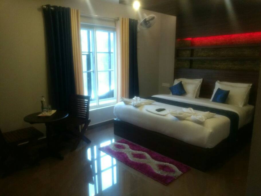 Bed room