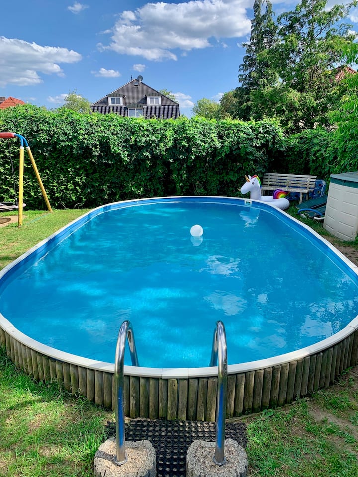 Gästehaus Falkensee, near Berlin with pool