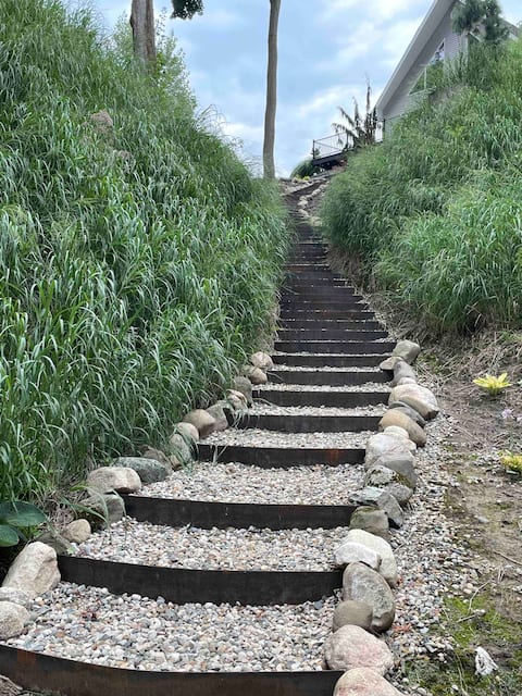 Secluded Home on River, Hot Tub, Private Trails