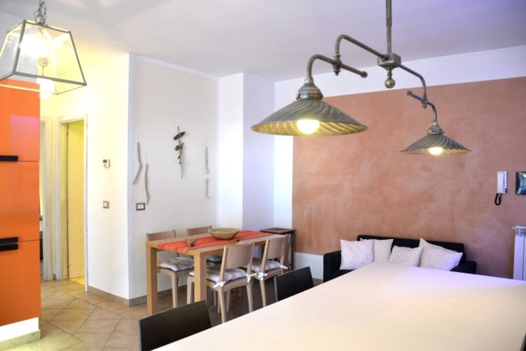 zona pranzo/banco cucina