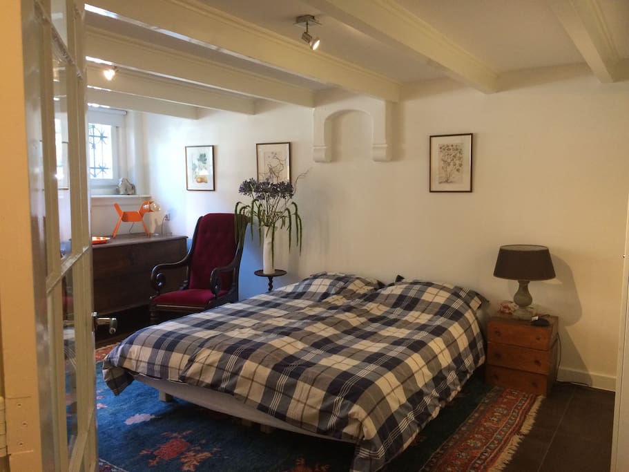Room 1: set a Twinn or Double bedroom