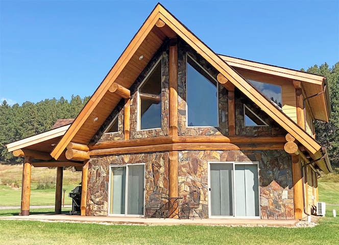 Airbnb Hill City Holiday Rentals Places To Stay South