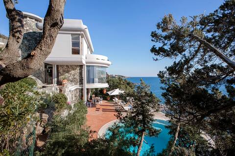 Villa Castiglioncello - private sea access