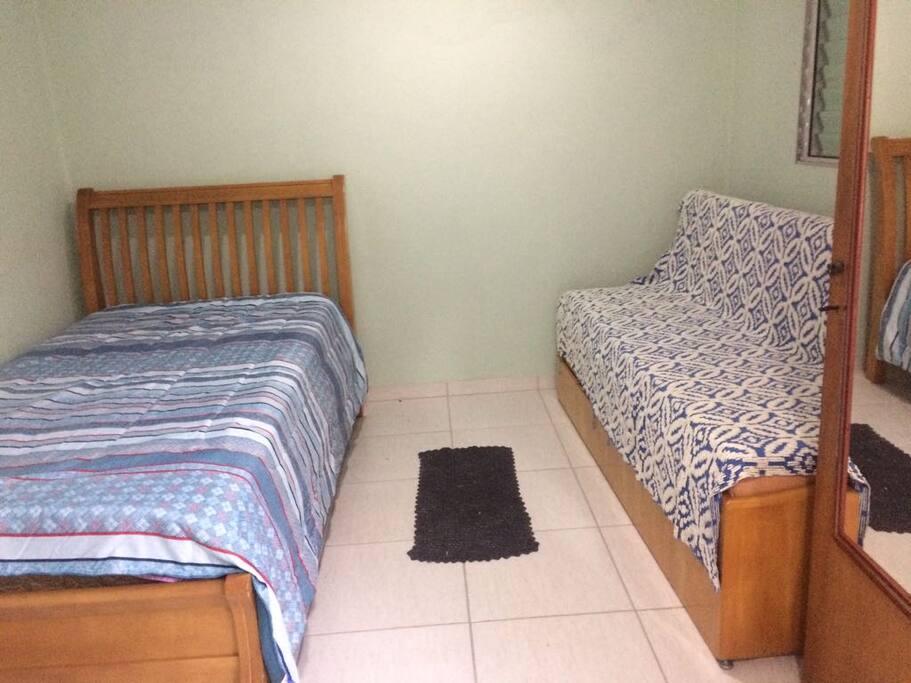 Cama solteiro e bicama