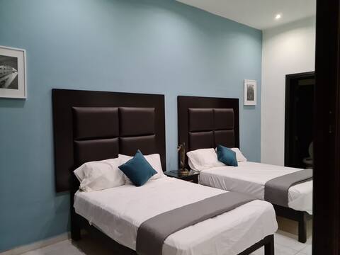 Casa Moctezuma: Beautiful/Centrally located/garage/WiFi/Netf