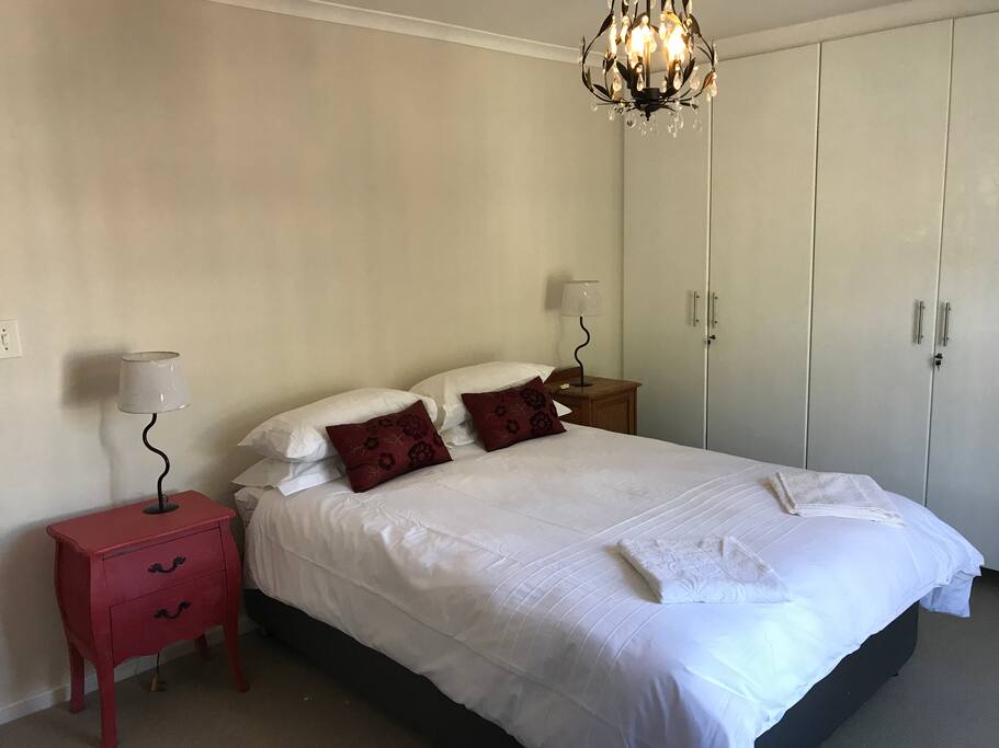 Queen bed