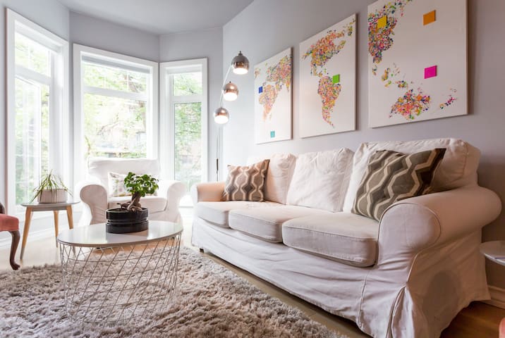 BELTLINE Townhouse! Free parking+rooftop Patio