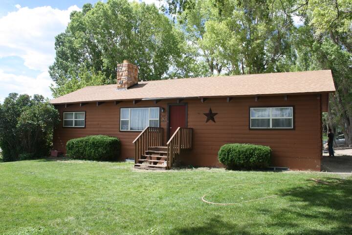 Airbnb Loa Vacation Rentals Places To Stay Utah United