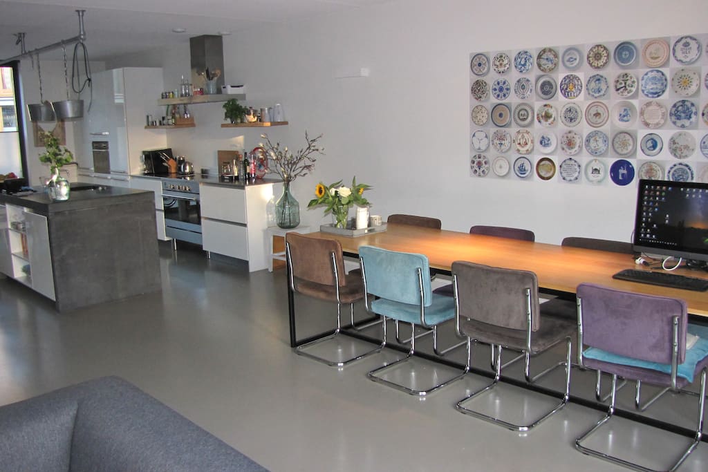 Kitchen and dining table for 10 persons