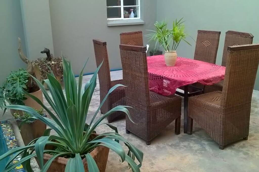 Breakfast area