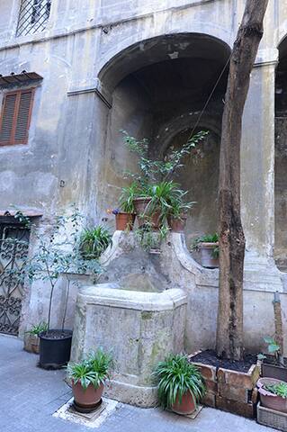 Domus Minervae Executive Pantheon gallery image 5