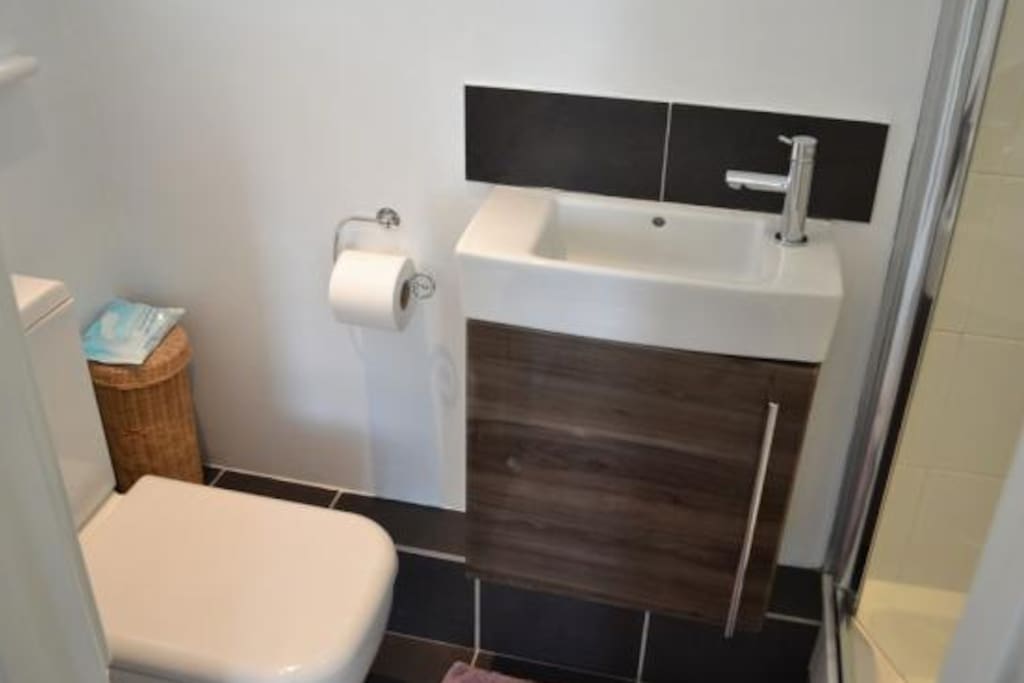 En-suite to bedroom one