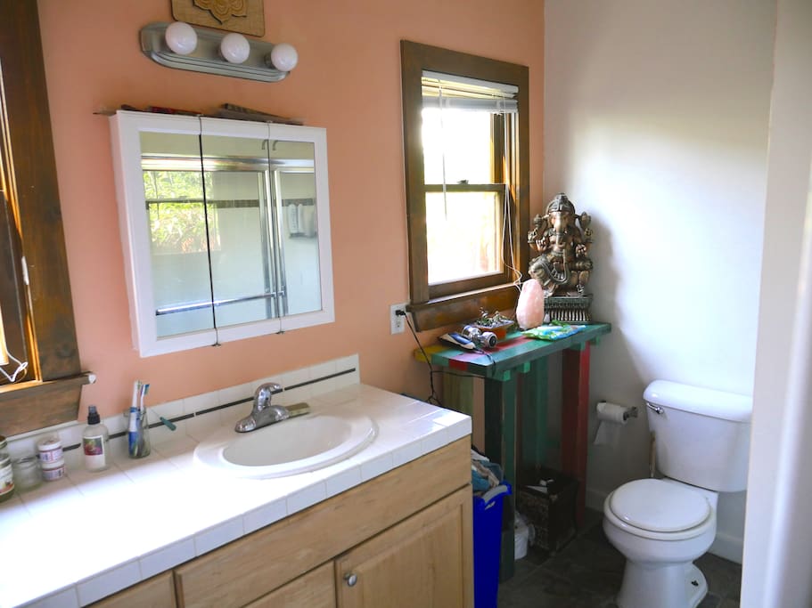 Large bathroom for this size unit. Slate Stone Floors and washer and dryer.