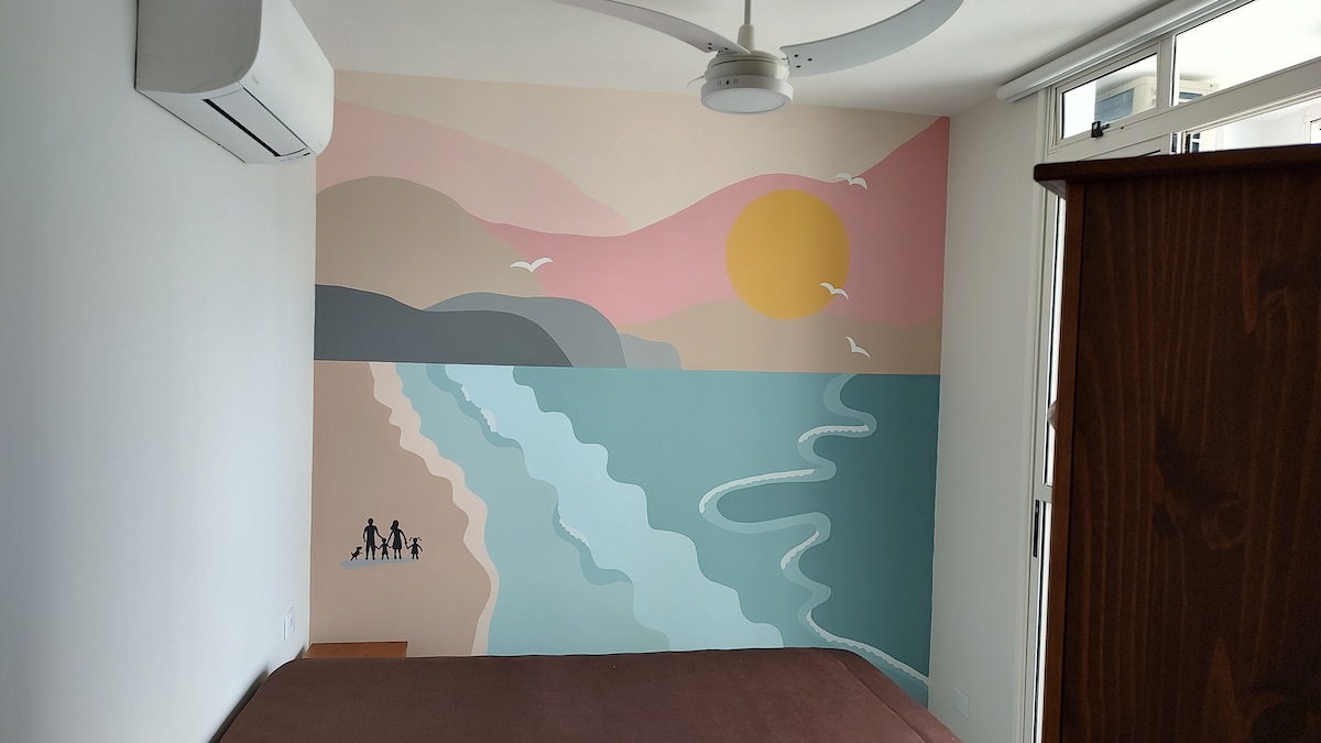 Double bedroom panel. Air-conditioning and ceiling fans.