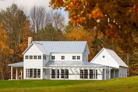 Modern Farmhouse on 25 Acres - Superb Views