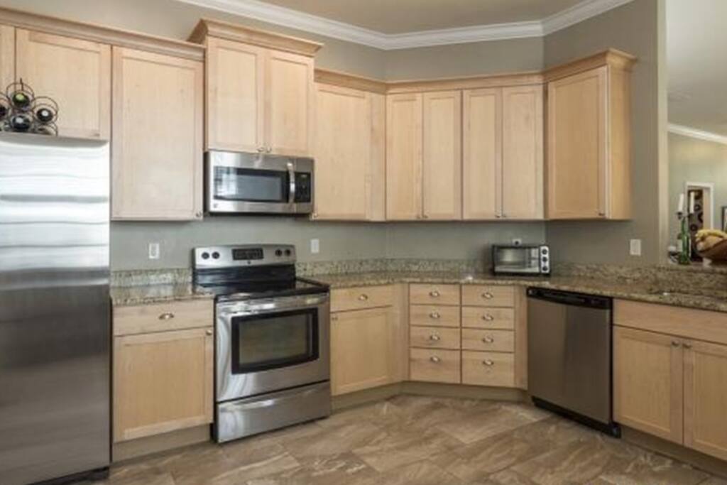 Kitchen is well equipped!