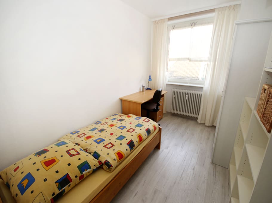 Schlafzimmer 2,bed room 2
