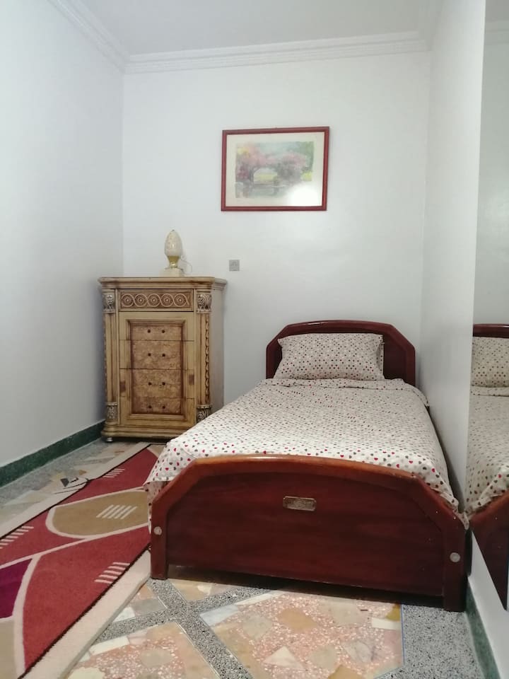 საძინებელი 4