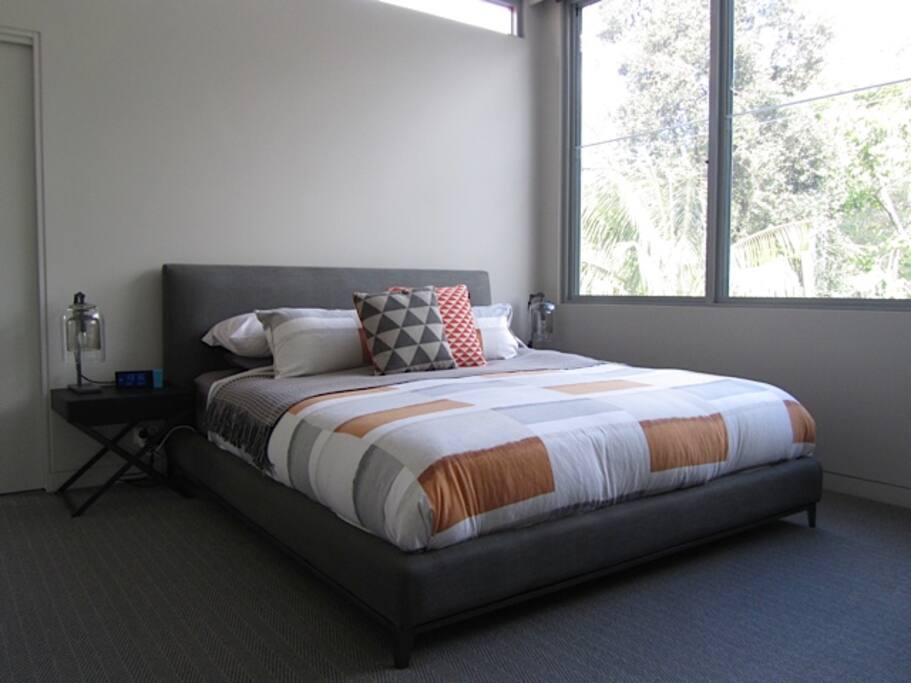 Master Bedroom with King size Tempur mattress & ceiling fans