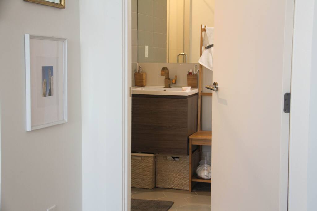 Bedroom/private bathroom